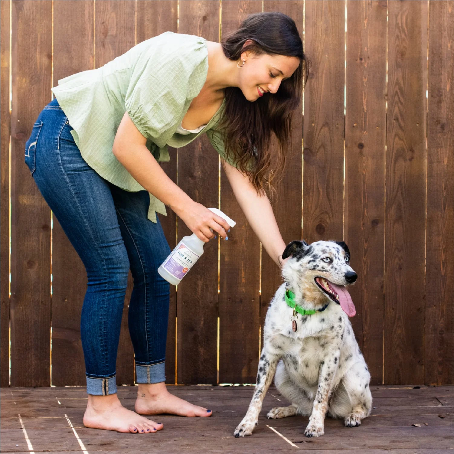 128 oz. Rosemary Flea & Tick Spray - Image 3